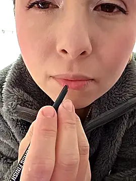 Snapshot of NeredaXxx chatting on 22, 11, 2025 NeredaXxx online show from 22, 11, 2025