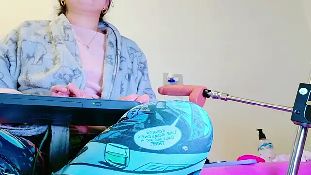 NeredaXxx online show from 14, 2, 2026