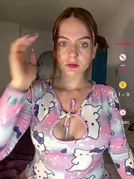 Snapshot of Valery_hilthon chatting on 10, 7, 2026 Valery hilthon online show from 10, 7, 2026