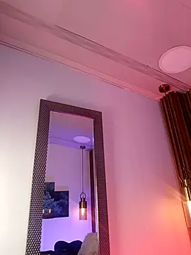 Noah Xitruxx online show from 3, 10, 2025