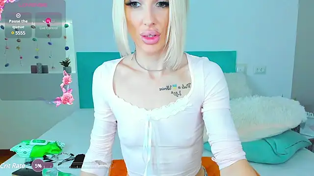 Snapshot of Lana_kitty__ chatting on 25, 12, 2024 Lana kitty   online show from 25, 12, 2024