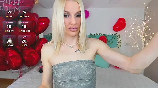 Snapshot of Lana_kitty__ chatting on 14, 2, 2025 Lana kitty   online show from 14, 2, 2025