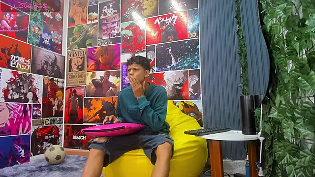 Snapshot of Jeffry_wolvess chatting on 31, 12, 2024 Jeffry wolvess online show from 31, 12, 2024