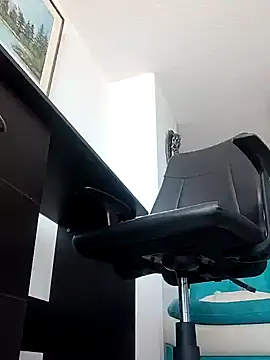 Snapshot of GoddessKarla chatting on 22, 1, 2025 GoddessKarla online show from 22, 1, 2025