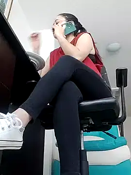 Snapshot of GoddessKarla chatting on 23, 1, 2025 GoddessKarla online show from 23, 1, 2025