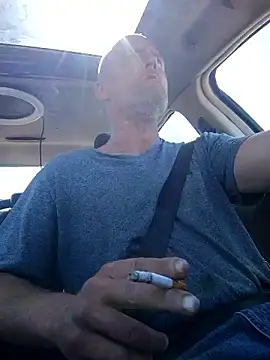 Snapshot of DatingProfile_USA_43_str8 chatting on 4, 3, 2025 DatingProfile USA 43 str8 online show from 4, 3, 2025