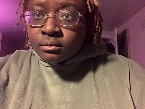 BigKittyRaven online show from 5, 2, 2025