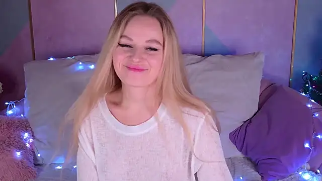 BeatriceEsmont online show from 9, 1, 2025