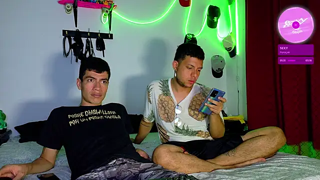 Nymphobuddies online show from 23, 12, 2024