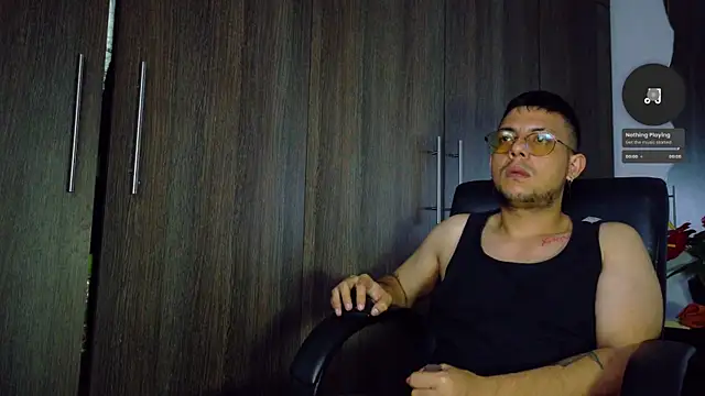 Nymphobuddies online show from 15, 2, 2025