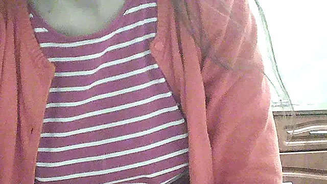 Snapshot of Princess284 chatting on 4, 1, 2025 Princess284 online show from 4, 1, 2025