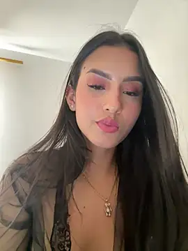 Snapshot of _AmberSmithh chatting on 4, 1, 2025 AmberSmithh online show from 4, 1, 2025