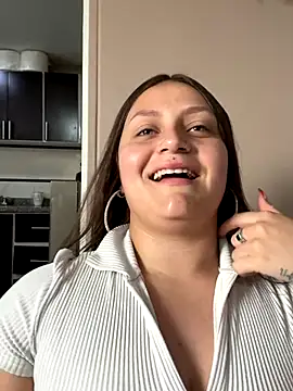 Snapshot of cherry_coper chatting on 20, 9, 2025 cherry coper online show from 20, 9, 2025