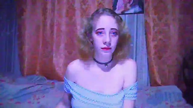 Snapshot of MelxMellie chatting on 20, 12, 2024 MelxMellie online show from 20, 12, 2024