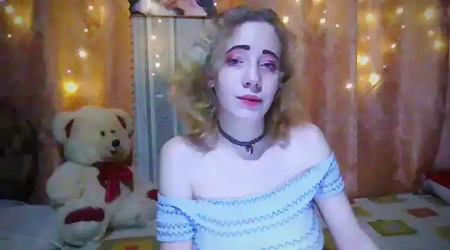 Snapshot of MelxMellie chatting on 29, 12, 2024 MelxMellie online show from 29, 12, 2024