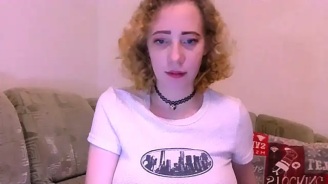 Snapshot of MelxMellie chatting on 28, 1, 2025 MelxMellie online show from 28, 1, 2025