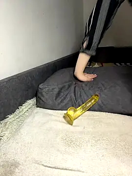 Snapshot of Mikki5P chatting on 11, 11, 2025 Mikki5P online show from 11, 11, 2025