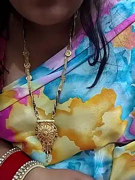 Snapshot of Mayuri77 chatting on 25, 1, 2025 Mayuri77 online show from 25, 1, 2025