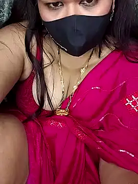Snapshot of Mayuri77 chatting on 25, 1, 2025 Mayuri77 online show from 25, 1, 2025