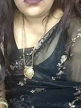 Snapshot of Mayuri77 chatting on 28, 1, 2025 Mayuri77 online show from 28, 1, 2025