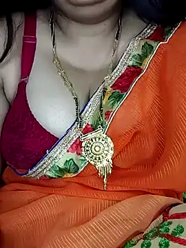 Snapshot of Mayuri77 chatting on 28, 1, 2025 Mayuri77 online show from 28, 1, 2025