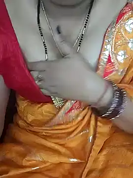 Snapshot of Mayuri77 chatting on 2, 2, 2025 Mayuri77 online show from 2, 2, 2025