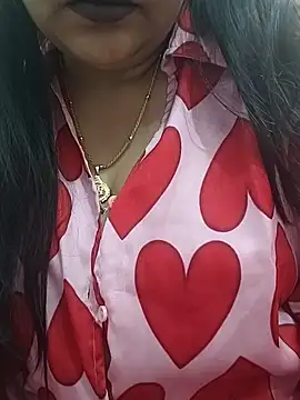 Snapshot of Mayuri77 chatting on 17, 2, 2025 Mayuri77 online show from 17, 2, 2025