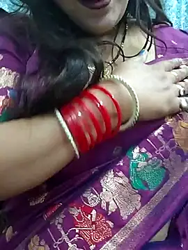 Snapshot of Mayuri77 chatting on 11, 3, 2025 Mayuri77 online show from 11, 3, 2025