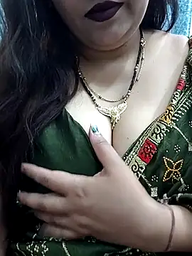 Snapshot of Mayuri77 chatting on 18, 3, 2025 Mayuri77 online show from 18, 3, 2025