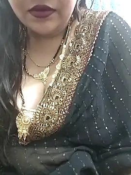 Snapshot of Mayuri77 chatting on 22, 3, 2025 Mayuri77 online show from 22, 3, 2025