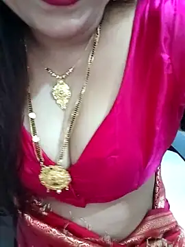 Snapshot of Mayuri77 chatting on 10, 10, 2025 Mayuri77 online show from 10, 10, 2025