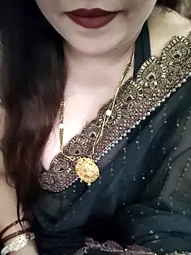 Snapshot of Mayuri77 chatting on 30, 10, 2025 Mayuri77 online show from 30, 10, 2025