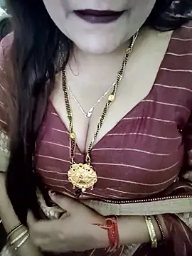 Snapshot of Mayuri77 chatting on 11, 11, 2025 Mayuri77 online show from 11, 11, 2025