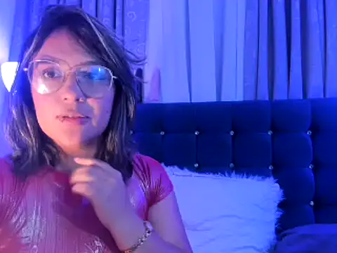 Pandoracherry online show from 10, 1, 2025