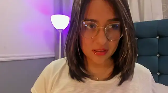 Pandoracherry online show from 10, 3, 2025