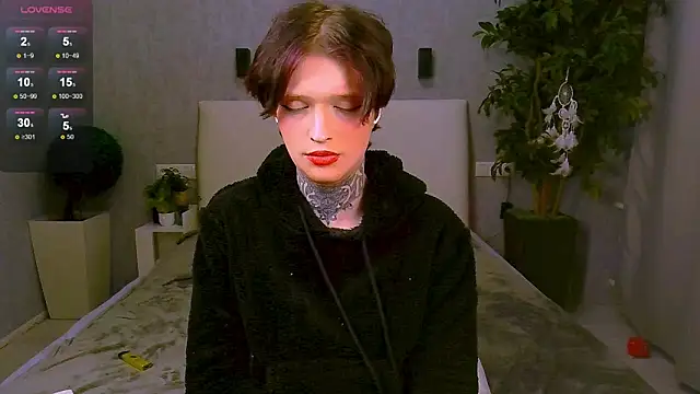 Simona Rain online show from 2, 2, 2025