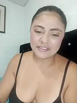 ElizabethWeil online show from 15, 10, 2025