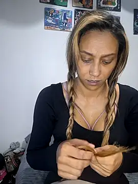 Snapshot of salome_drasin chatting on 7, 5, 2026 salome drasin online show from 7, 5, 2026