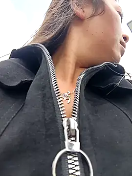 LIZ-06  online show from 20, 2, 2025