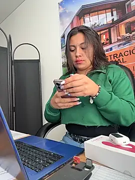 LIZ-06  online show from 10, 2, 2026