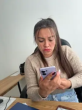 LIZ-06  online show from 14, 5, 2026