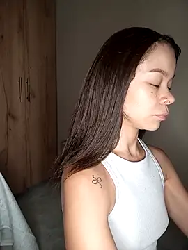 Snapshot of sofiaVelez01 chatting on 21, 12, 2024 sofiaVelez01 online show from 21, 12, 2024