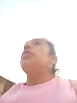 Snapshot of yaz_guzman chatting on 6, 12, 2024 yaz guzman online show from 6, 12, 2024