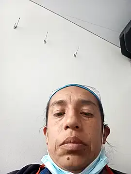 Snapshot of yaz_guzman chatting on 16, 12, 2024 yaz guzman online show from 16, 12, 2024