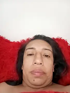 Snapshot of yaz_guzman chatting on 26, 12, 2024 yaz guzman online show from 26, 12, 2024