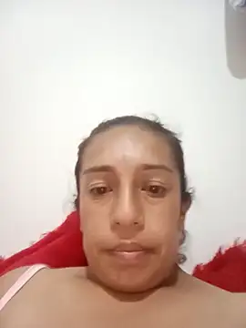 Snapshot of yaz_guzman chatting on 28, 12, 2024 yaz guzman online show from 28, 12, 2024