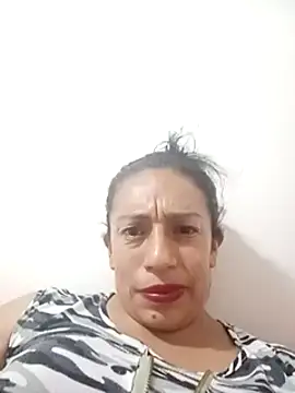 Snapshot of yaz_guzman chatting on 25, 2, 2025 yaz guzman online show from 25, 2, 2025