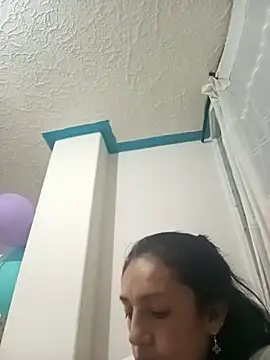 Snapshot of yaz_guzman chatting on 26, 2, 2025 yaz guzman online show from 26, 2, 2025