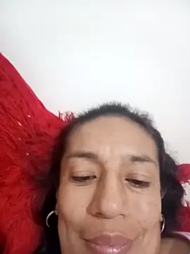 Snapshot of yaz_guzman chatting on 10, 9, 2025 yaz guzman online show from 10, 9, 2025