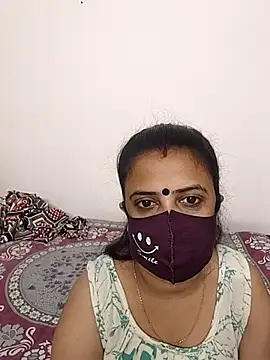 Cute-manisha online show from 8, 4, 2026